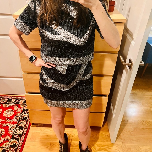 Two piece sparkling glam skirt set - Picture 1 of 7